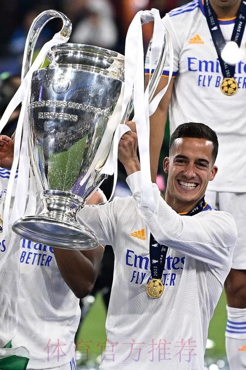 镜报:穆帅想签巴斯克斯 皇马标价2500万欧元 镜报:穆帅想签巴斯克斯 皇马标价2500万欧元